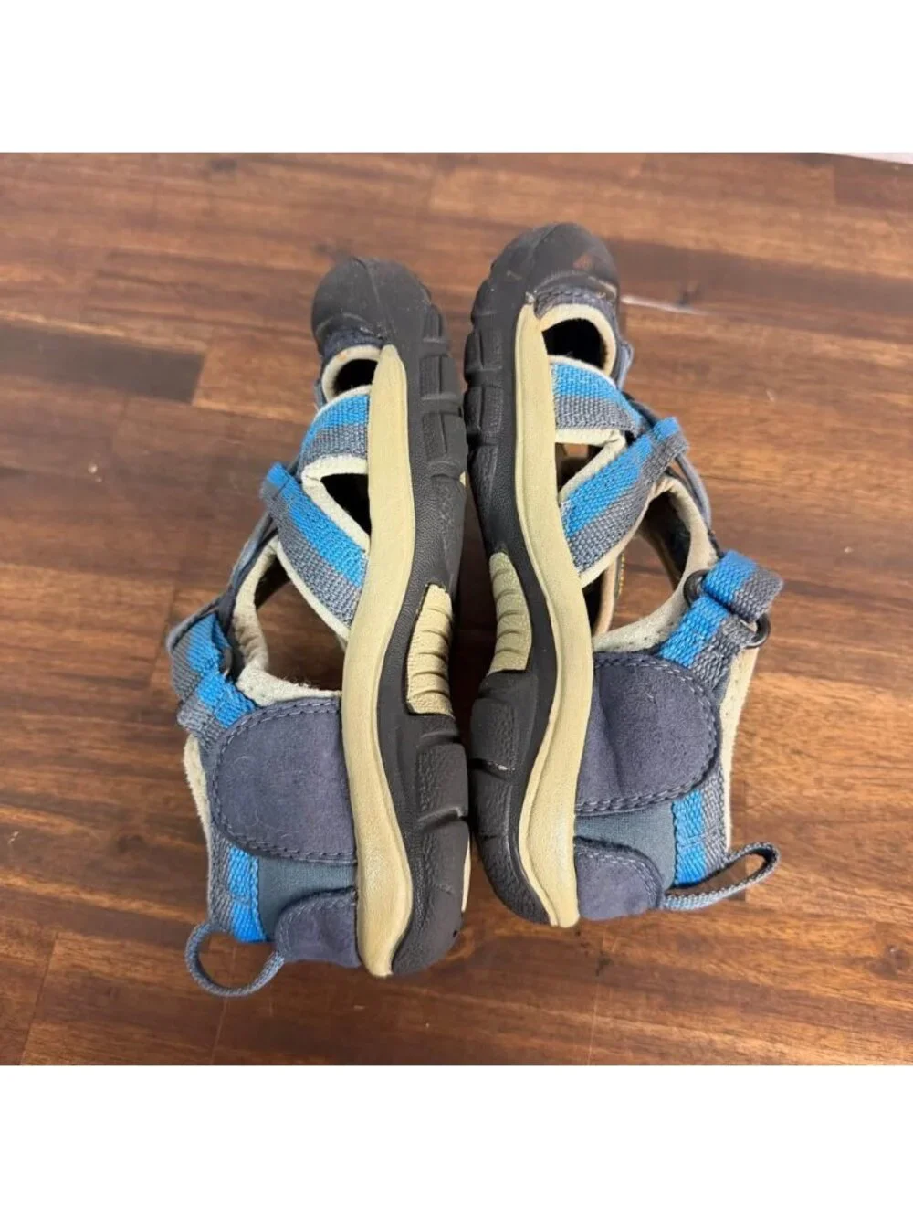 Keen Venice kid size 12 4936
